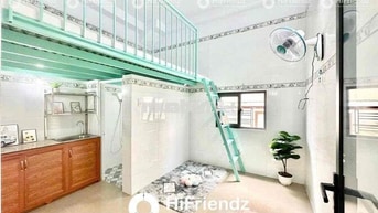 PHÒNG TRỌ MỚI XÂY– THANG MÁY –AN NINH–Cạnh ĐẦM SEN - Ngay Ngã 4 Bốn Xã