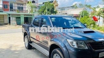 Xe Toyota Hilux 3.0G 4x4 MT 2014