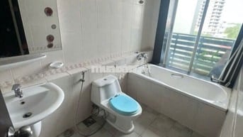 Bán căn hộ tại quận 7 full nội thất có sổ hồng