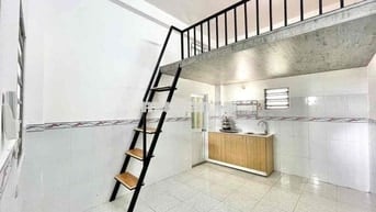 Phòng Gác Lửng, An Ninh Ngay Sân Bay, CV Gia Định