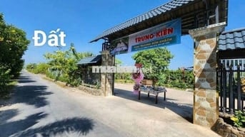 2400m2 toàn bộ thổ cư,kẹt tiền bán gấp