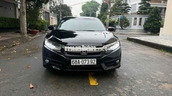 Honda Civic 2017 1.5 L - 32000 km