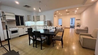 Cho thuê Căn hộ 2n1k 120m2 Phố Nguyễn Du, full đồ, thang máy, giá 15tr