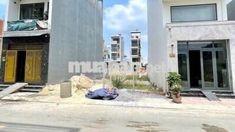 Bán đất quận Bình Tân 62,3m2 - sổ sẵn