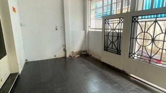 NHÀ 5 X 12M - GẦN LÊ VĂN THỊNH - BÁN 4.9 TỶ