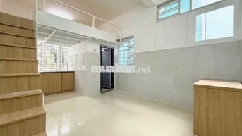 Phòng gác Giá Sinh Viên Full Nội Thất Ngay DH HUB, UTE, Hoàng Diệu 2