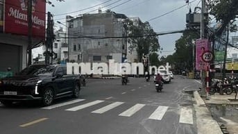 cần bán căn nhà mặt tiền kinh doanh ngay thích quảng đức