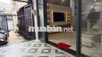 Hiếm, nhà 65m2, đúc 3 tấm, 4 phòng ngủ tặng nội thất chỉ hơn 5 đồng