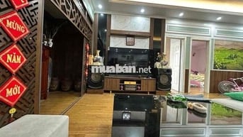 🌟 Bán căn hộ cao cấp 151 Nguyễn Đức Cảnh – 130m² ,full nội thất gỗ sin