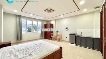 Căn hộ Mini Full nội thất cửa sổ lớn Thang máy gần cầu Nguyễn Văn Cừ