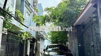 8,6 tỷ , nhà 4 tầng 51m2 , trường chinh