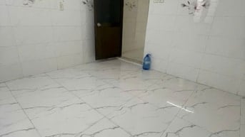 CC bán GẤP nhà Mặt tiền KD Quận 11 (205 Hàn Hải Nguyên)