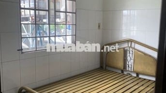 Phòng trọ máy lạnh, toilet riêng, an ninh cao