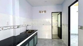 cho thuê nhà mới xây đẹp d xe hơi 3 p ngủ p Tân phong