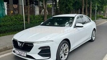 VinFast Lux A2.0 2022 Plus  - 30000 km