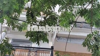 Chính Chủ Cho Nhà Mặt Tiền 4x15 3lầu 4pn 4wc Sân Thượng