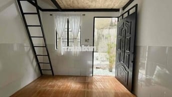 TRỌ Q12  MỚI XÂY 1 TRỆT 1 LỬNG NGAY CHỢ