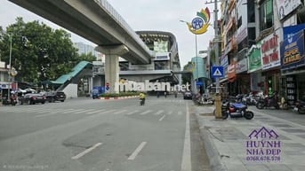 NHÀ ĐẸP NHẤT 46m² - QUANG TRUNG - Ô TÔ TRÁNH- NHÀ ĐẸP/ 4 tầng / Ở NGAY