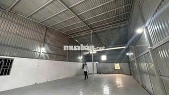 Cần thuê kho xưởng quận 7 DT 360m chuẩn vệ sinh an toàn thực phẩm.