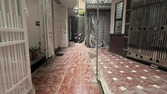 BÁN NHÀ 5 TẦNG THANG MÁY TRẦN KHÁT CHÂN - 41m2 - GIÁ CHỈ 10TY400