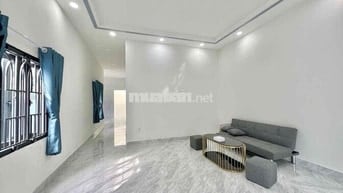 Cho thuê nhà nguyên căn 2pn 2wc Full NT ở Ga Dĩ An, KCN Sóng Thần