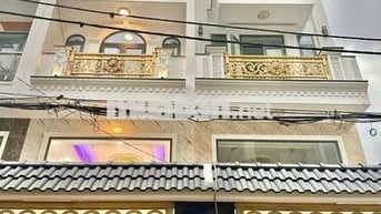 Nhà mới xây 4 x 17 có 5pn 6wc sân thượng= gần bệnh viện bệnh bình tân