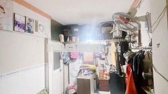 BÁN NHÀ KỀ HOÀNG DIỆU - QUẬN 4 - 49MV - 2 TẦNG - CHỈ 2,25 TỶ