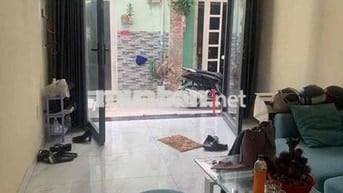 CHO THUÊ NHÀ NGUYÊN CĂN HẺM 994 HTP, 3Mx11M , 2PN, 2WC