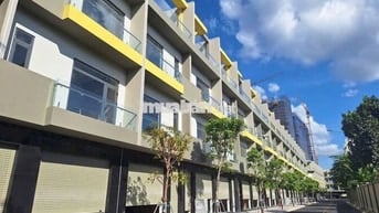 🌟Nhà phố 1trệt + 2lầu-1Tum ngay Làng đại học Thủ Đức.Sổ sang tên ngay🌟