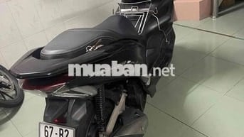 cần bán xe PCX chính chủ, ít đi, đa số chùm mền.