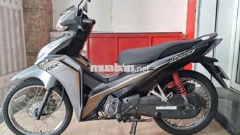 Xe máy Honda Wave RSX màu xám, sản xuất 2013