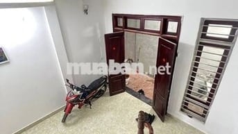 BÁN NHÀ TÂY HỒ - LẠC LONG QUÂN, GẦN HỒ TÂY (Chỉ 8.5 tỷ)