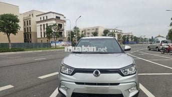 Ô tô SsangYong Tivoli 1.6AT 2015 màu Bạc