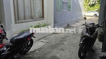 Bán gấp nhà 102m2 ngập sâu nhất là đến mắt ....