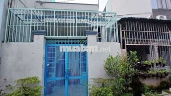 BÁN NHÀ HXH - SÁT MẶT TIỀN PHAN VĂN HỚN - 4M ×15M - KHU VỰC SẦM UẤT