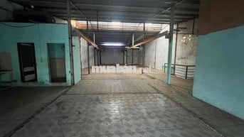 Nhà xưởng cho thuê diện tích đất và diện tích sàn tổng cộng 400 m