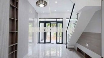 CHÍNH CHỦ BÁN GẤP TRẢ NỢ NHÀ MẶT TIỀN QL1K - NHÀ MỚI - GIÁ 4TỶ6