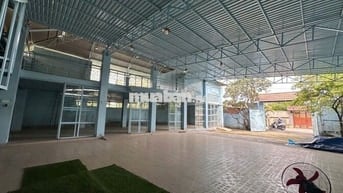 Cho thuê kho xưởng Quận 7 PCCC nước tự động DT 3600m2 xe cont 24/7