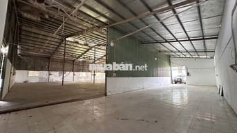 Cho thuê kho bãi Quận 7 DT 400m - PCCC tự động - có Bảo vệ 24/24h.