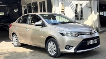 Toyota Vios số sàn 2018 mới  36000 km một chủ