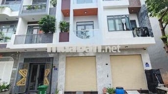 nhà 1 trệt 2 lầu kế đường 22/12 gần VSIP1,Ql13 có nội thất,đường 7m