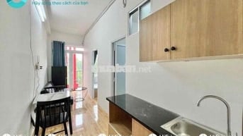 2 Phòng Ngủ - 50m2 - Ban Công - Full Nội Thất - Thang Máy- Tân Sơn.