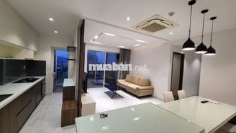 Cho thuê căn góc view sông Sunrise có 2 ban công nội thất cao cấp