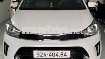 Kia Soluto 1.4 AT Delux 2024 màu trắng