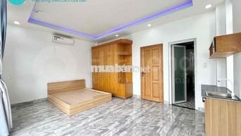 CHO THUÊ PHÒNG STUDIO BAN CÔNG FULL NỘI THẤT NGAY ĐH NGUYỄN TẤT THÀNH