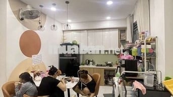 Nhà đẹp 49m2, 4.7 tỉ, gần sân bay, khu VIP, Nguyễn Văn Công, Gò Vấp