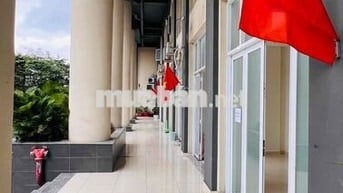 CHO THUÊ SHOP 100M2; SET UP CÓ PHÒNG NGỦ VÀ SÂN PHƠI RIÊNG LH XEM