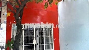 NGUYÊN CĂN TÂN PHÚ CÓ VỈA HÈ TRỐNG SUỐT