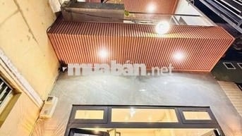 Bán nhà Ni Sư Huỳnh Liên, hẻm rộng, 3 tầng, 3PN, tặng hết nội thất xịn