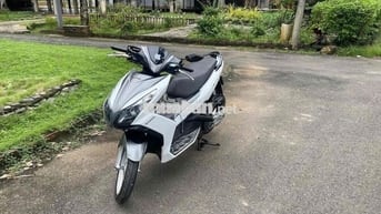 bán ablack 125i mau Trang. gop o đồng